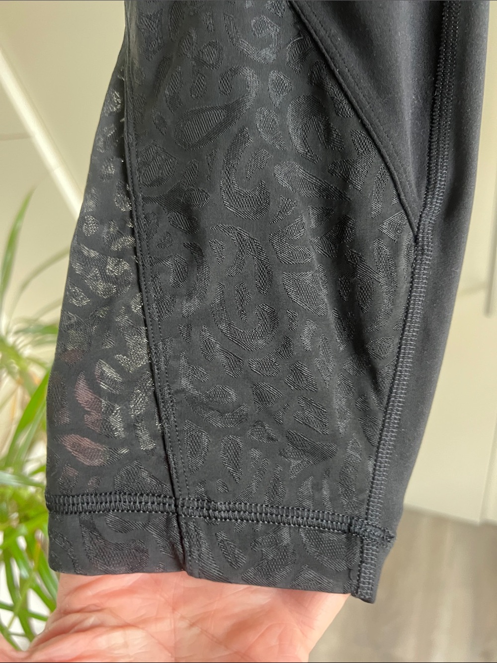 Lululemon Paisley Lace Overlay Tight 25" 2025 EUC - Picture 6 of 10